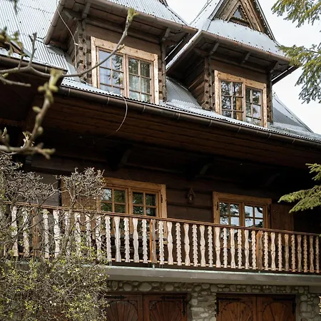 Artist's House * Falsztyn