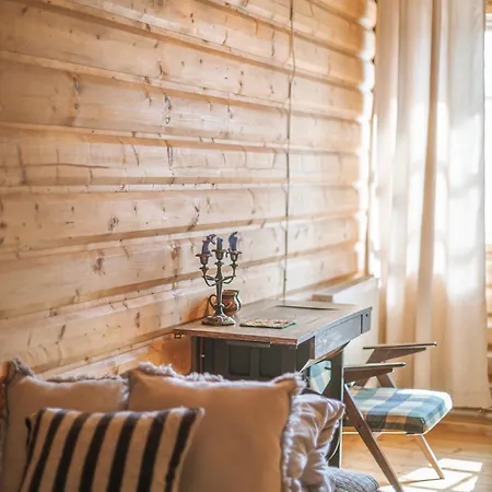 Artist's House Hébergement de vacances Falsztyn