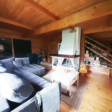 Holiday home Artist's House *